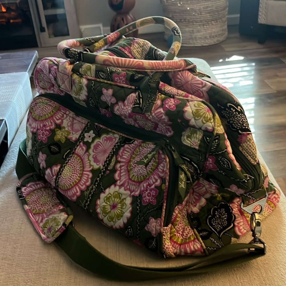 Vera Bradley - Miramar Large Weekender Travel Bag (Like NEW)